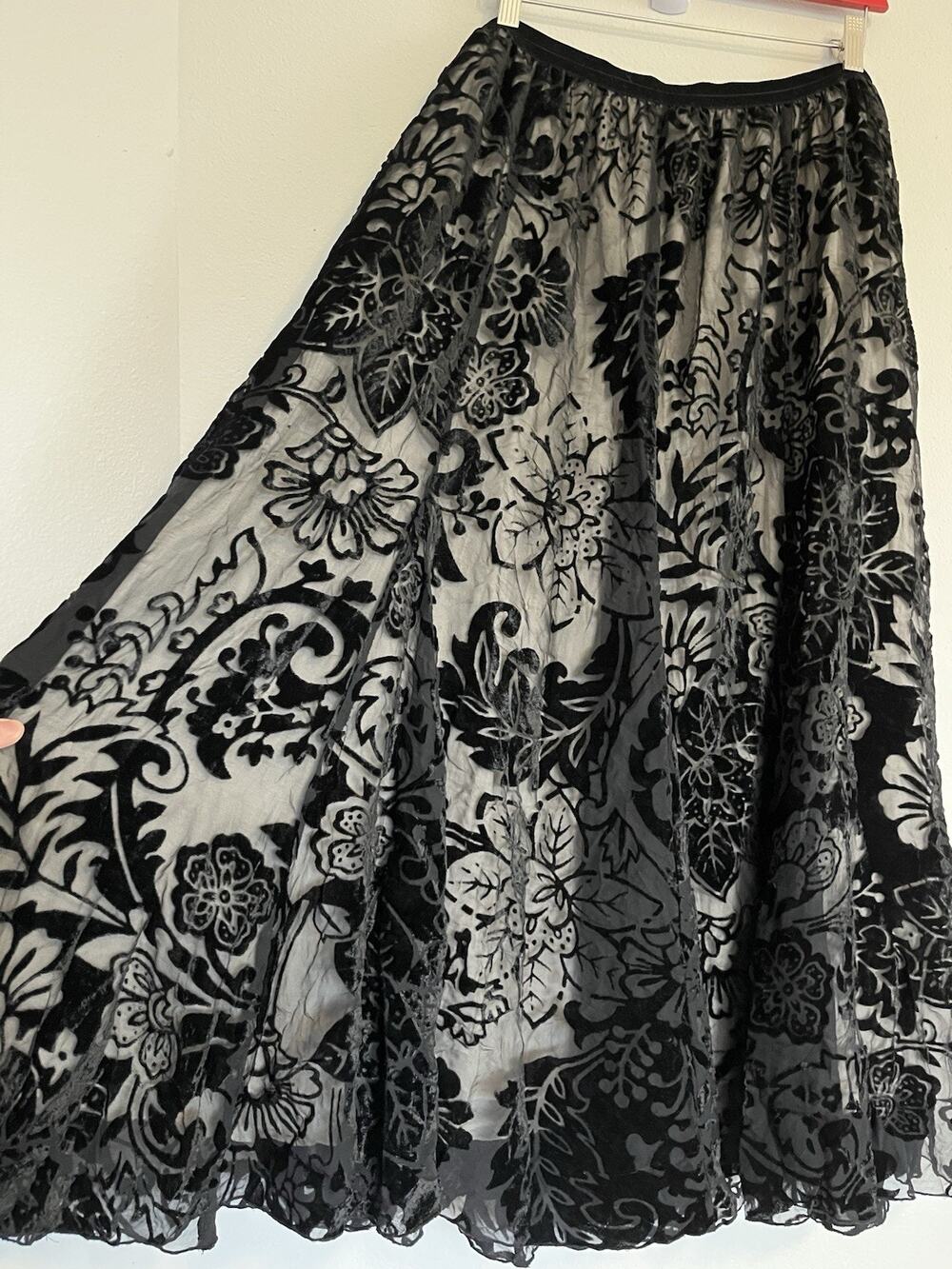Karen Kane Black Velvet Burnout Maxi Skirt 2XL Witchy Whimsigoth Elastic Waist
